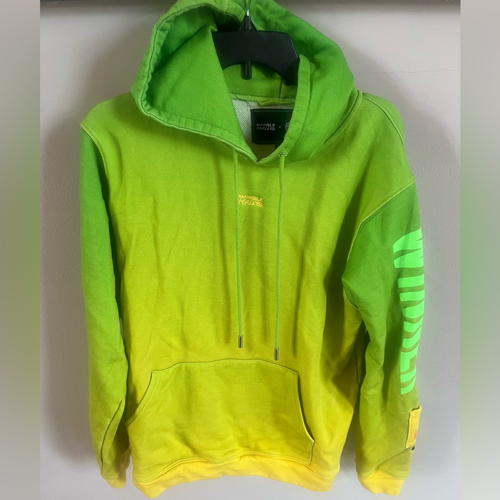 Bobblehaus X Dave & Buster’s Collection Rare Green Hoodie Unisex Sz M